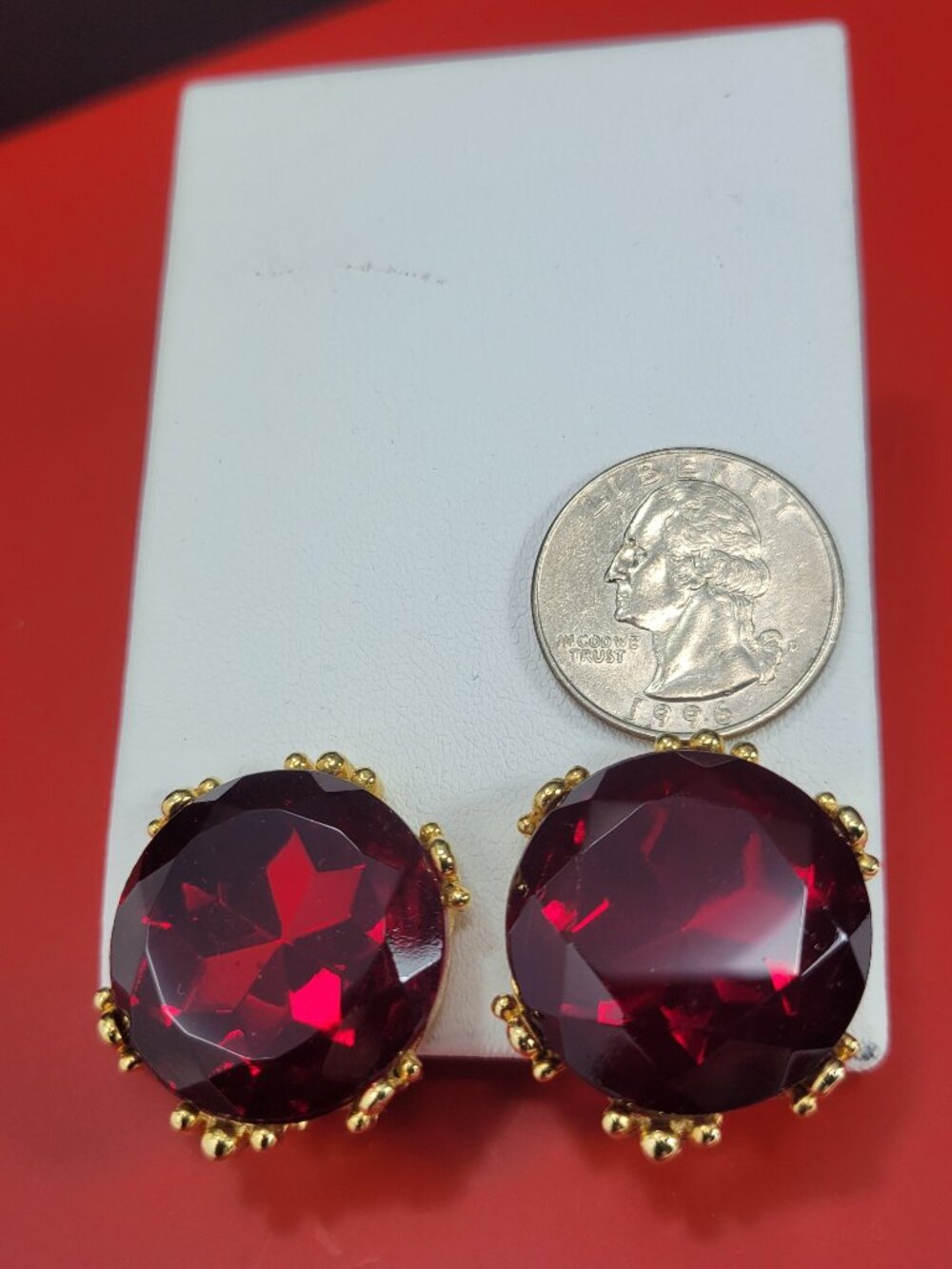 VTG Sphinx Statement Earrings Fashion Jewelry Deep Red Rhinestone Gold-Tone EVC